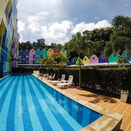 Holland Resort Phuket Extérieur photo