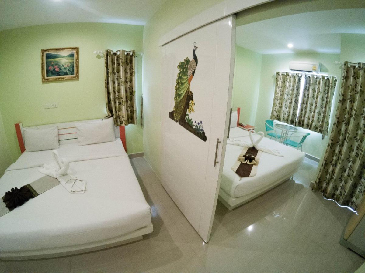 Holland Resort Phuket Extérieur photo